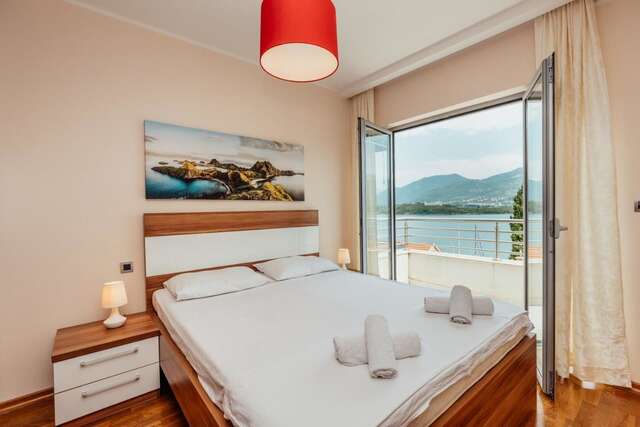 Апартаменты Apartmani Jelena Тиват-20