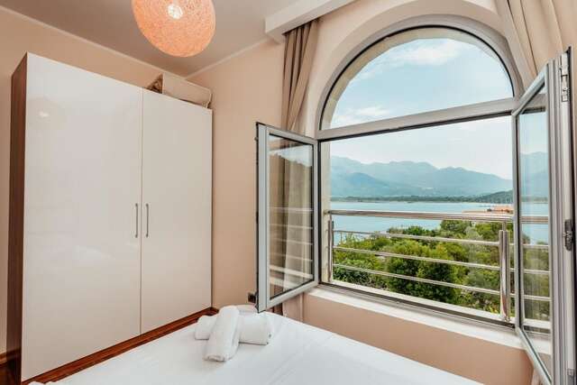 Апартаменты Apartmani Jelena Тиват-32